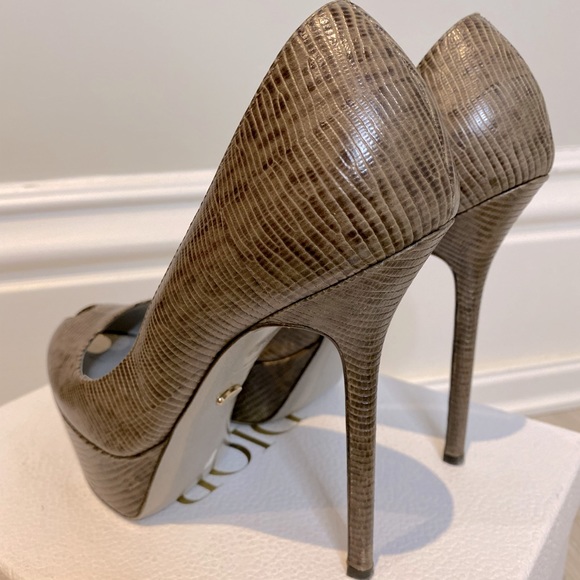 Sergio Rossi Peep Toe Pumps - Picture 4 of 5